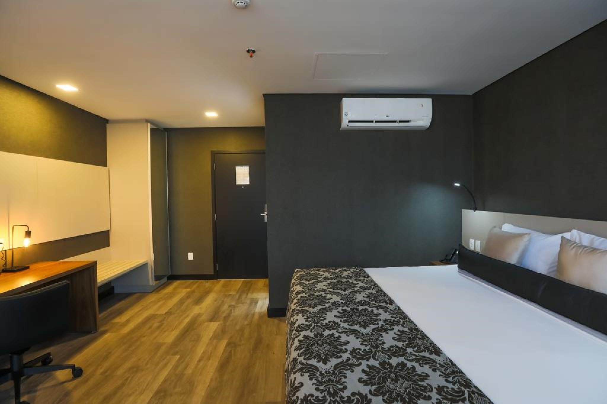 Ramada Hotel & Suites Osasco Eksteriør billede
