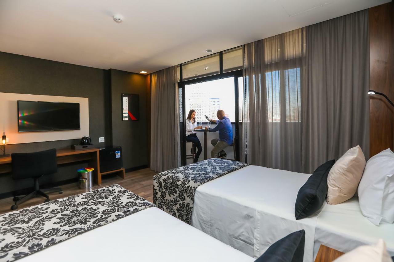 Ramada Hotel & Suites Osasco Eksteriør billede