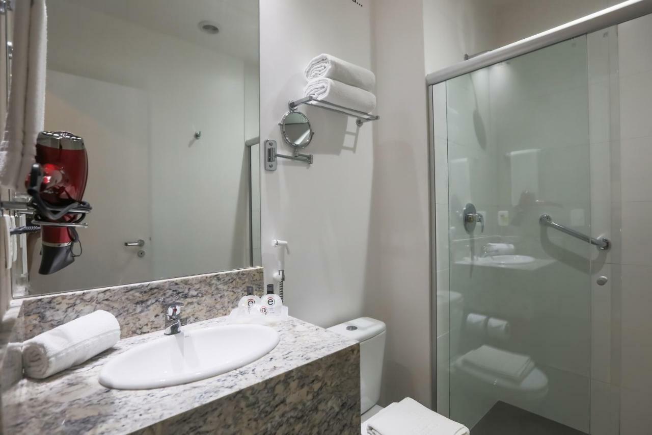 Ramada Hotel & Suites Osasco Eksteriør billede