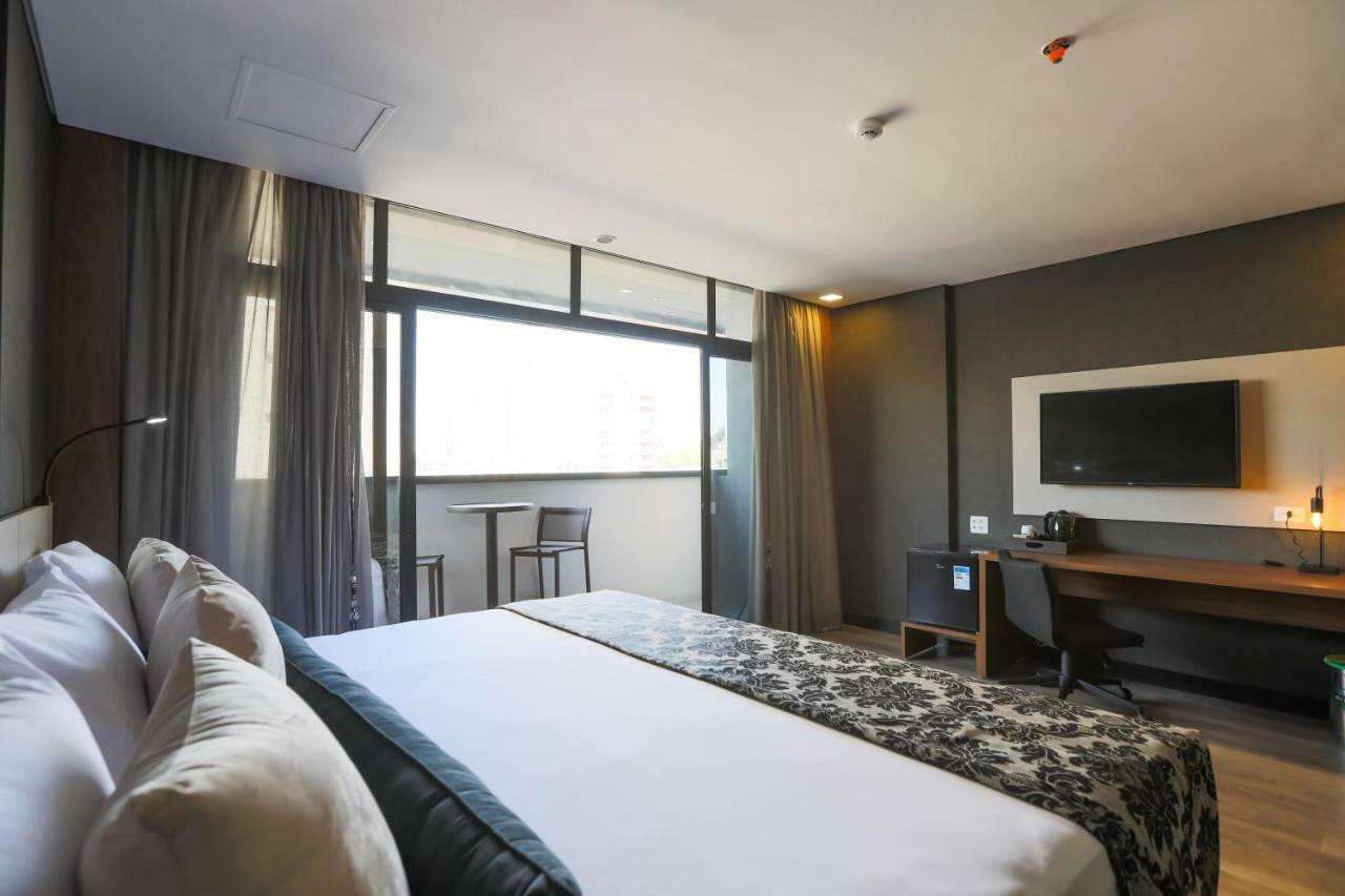 Ramada Hotel & Suites Osasco Eksteriør billede