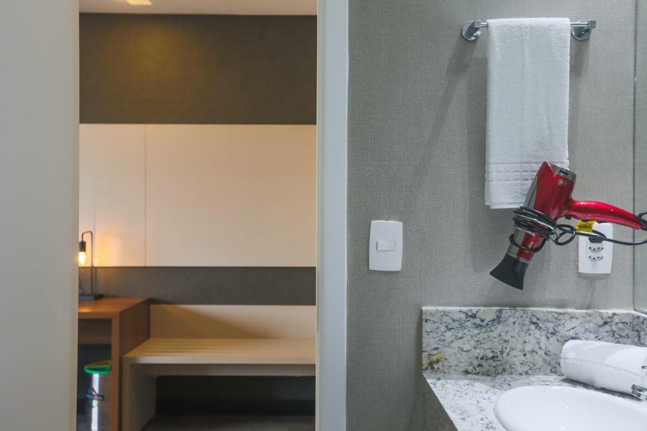 Ramada Hotel & Suites Osasco Eksteriør billede