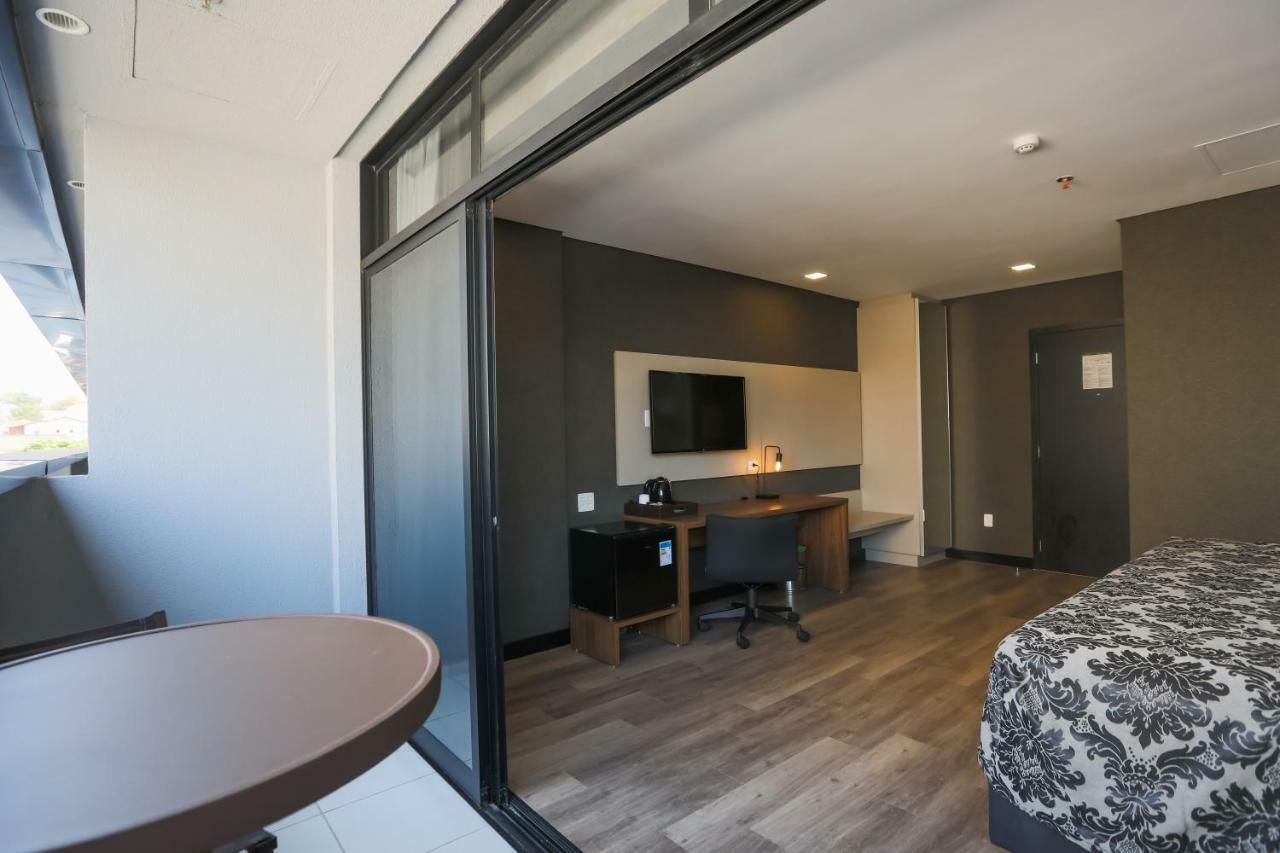 Ramada Hotel & Suites Osasco Eksteriør billede