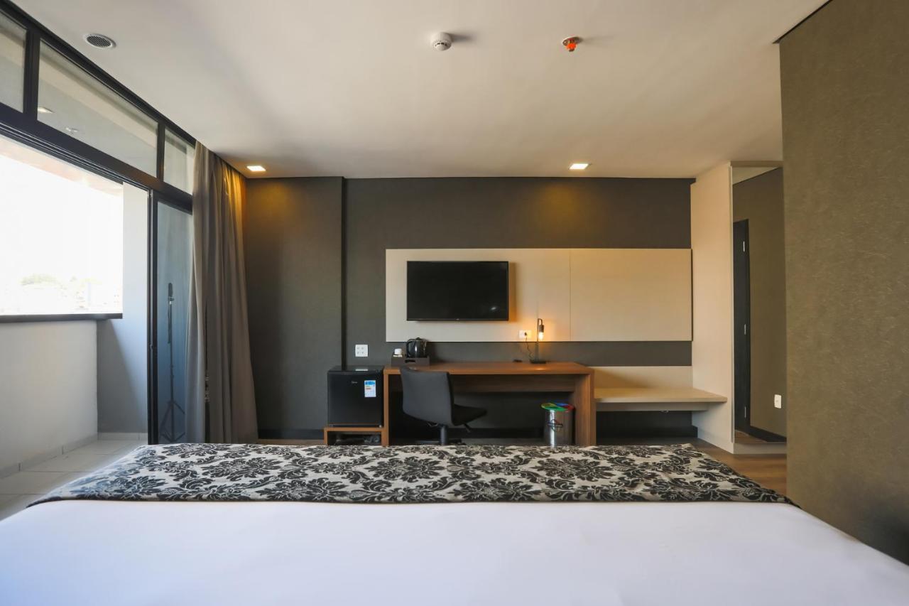 Ramada Hotel & Suites Osasco Eksteriør billede